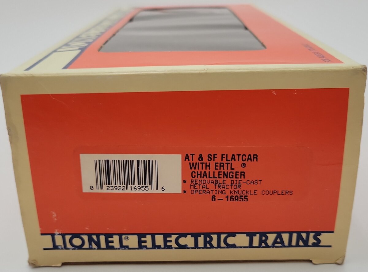 Lionel 6-16955 O Gauge Santa Fe Flatcar with Ertl Challenger LN/Box