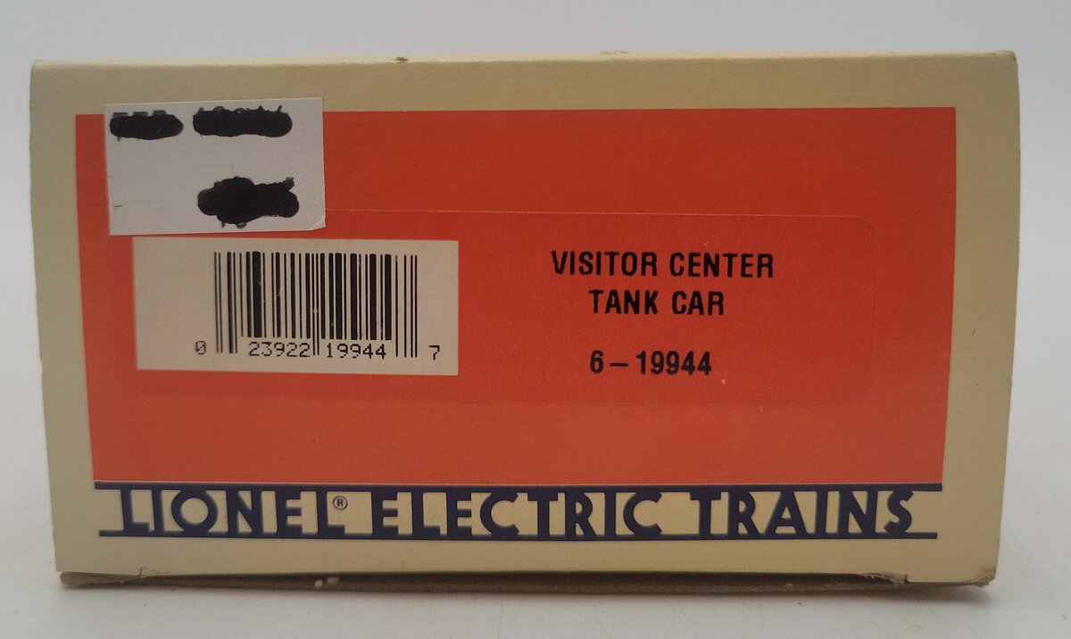 Lionel 6-19944 O Gauge Visitors Center White Single Dome Tank Car EX/Box