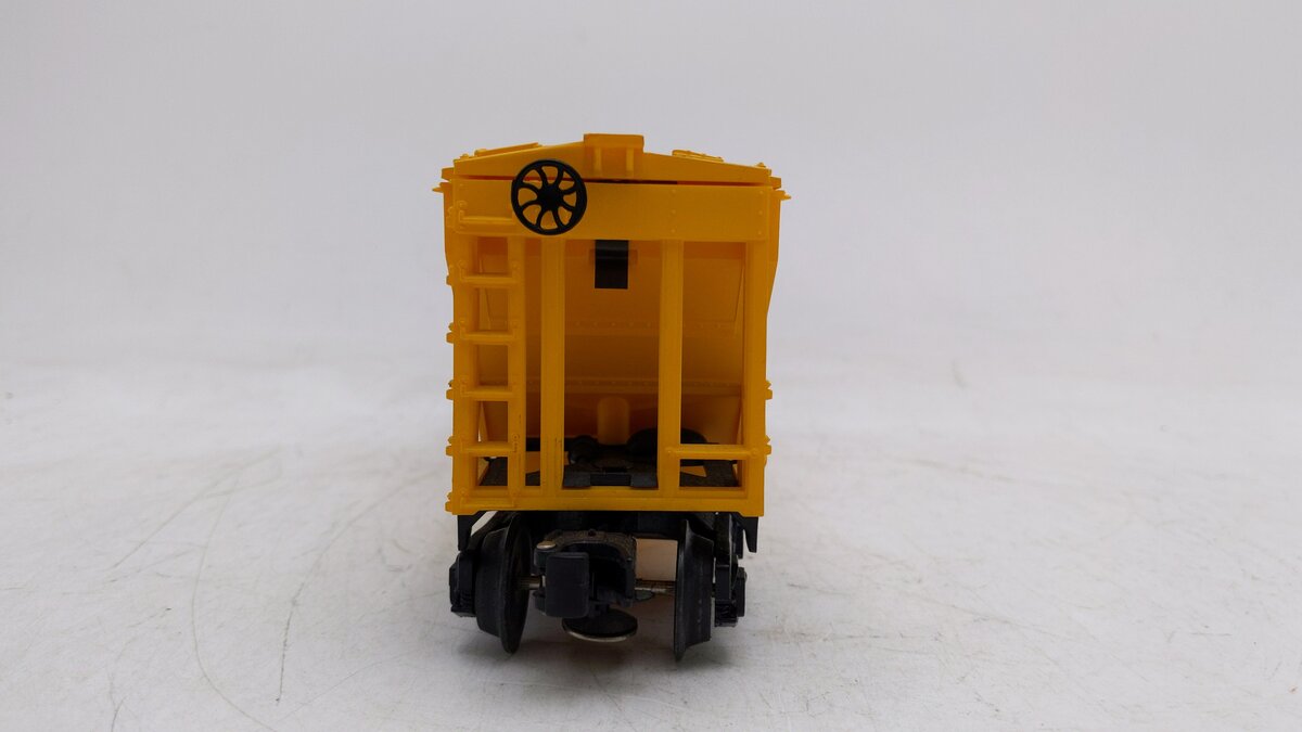 Lionel 6-6107 O Gauge Shell 4-Bay Covered Hopper EX