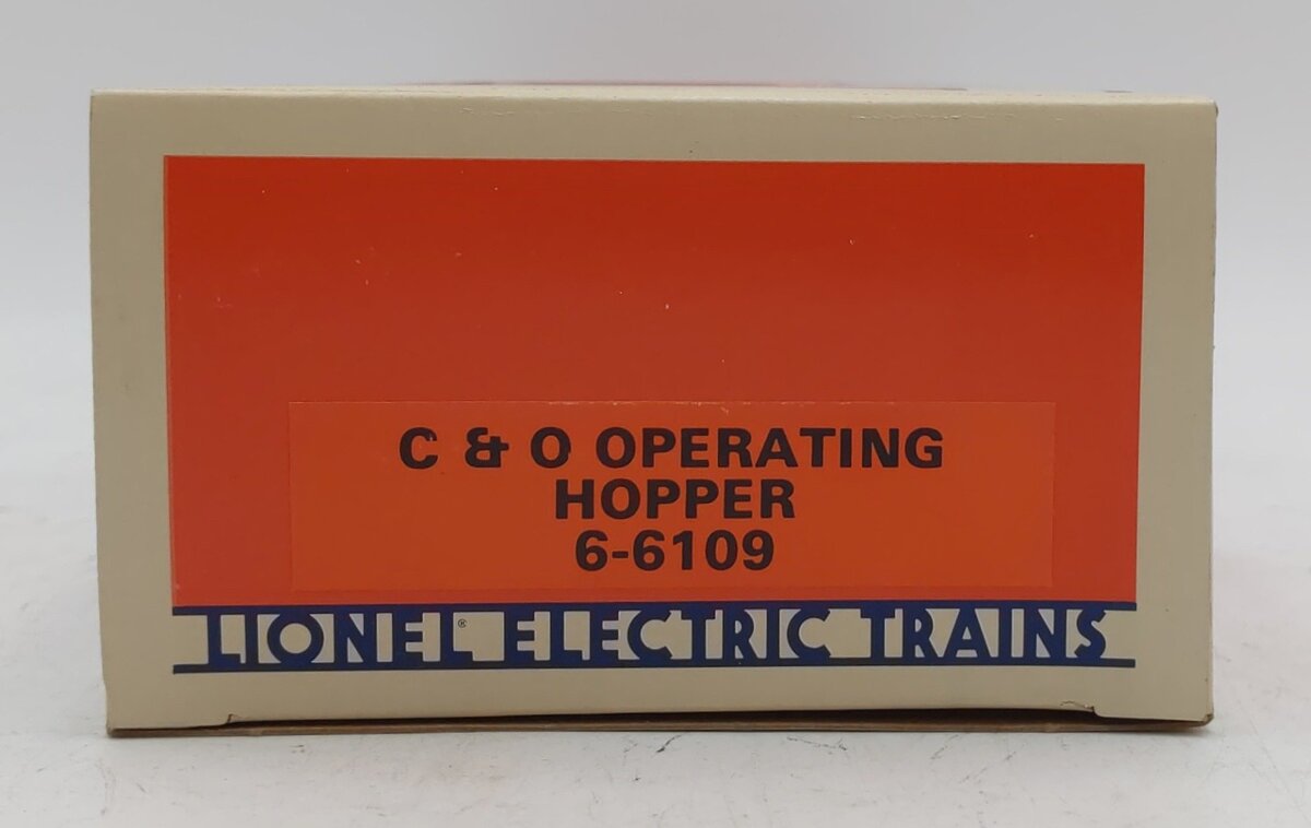 Lionel 6-6109 O Gauge Chesapeake and Ohio Operating Hopper #6109 NIB