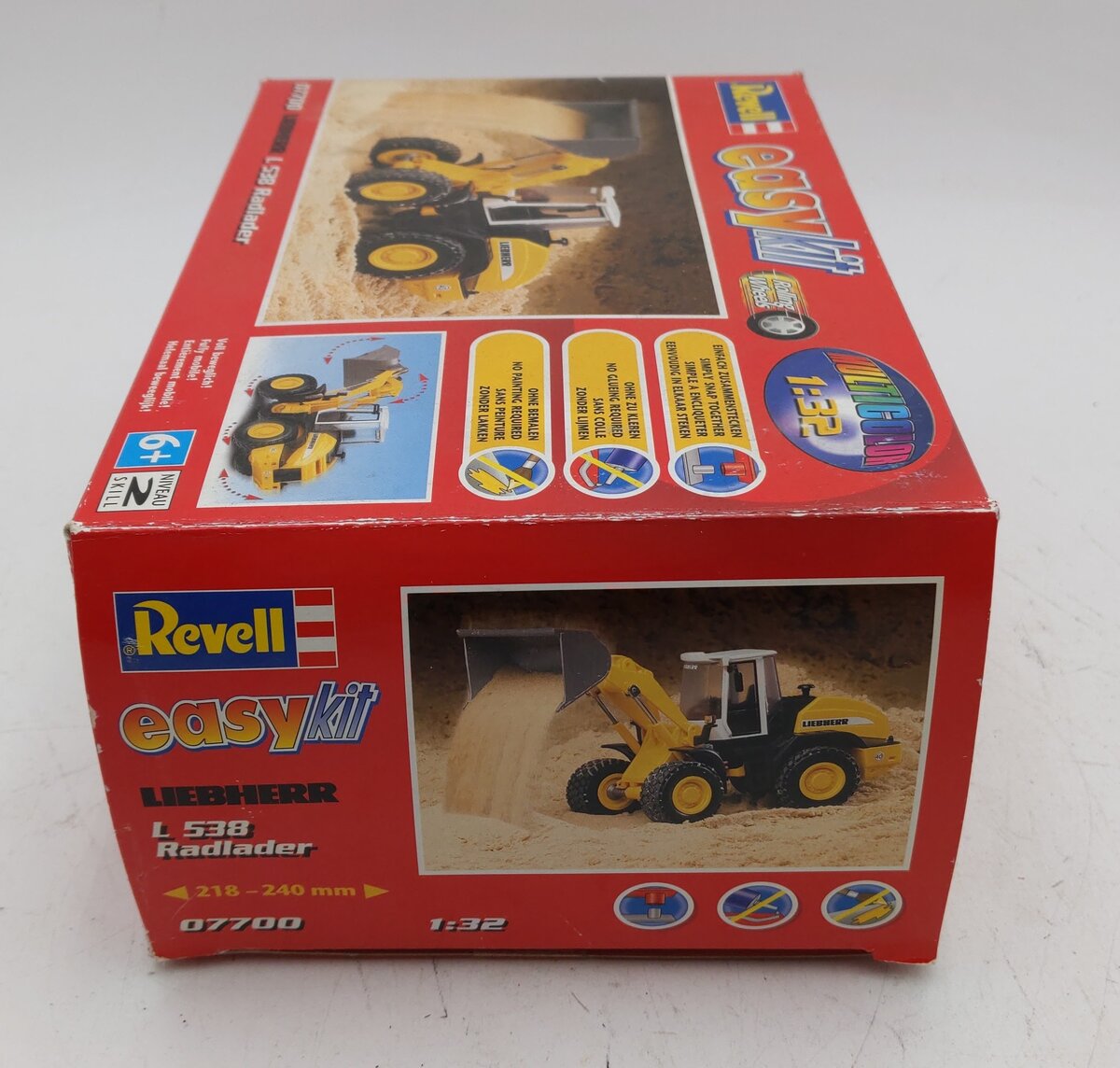 Revell 07700 1/32 Scale Leibherr Radlader Easykit LN/Box