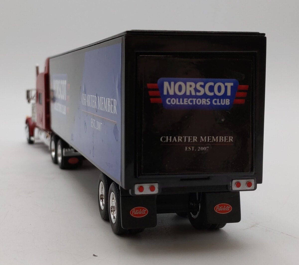 Norscot 1:50 Scale Peterbilt 379 Tractor Trailer - Mural for Norscot Club LN