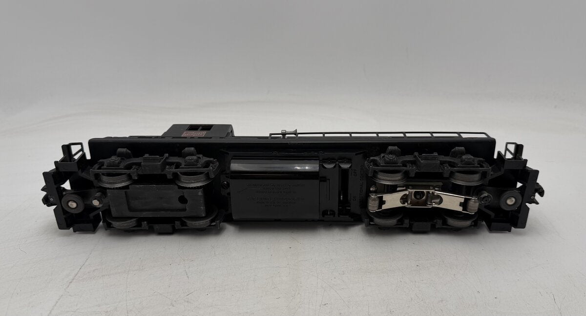 Lionel 2338 Vintage O Gauge Milwaukee Road Powered GP-7 Diesel Locomotive VG
