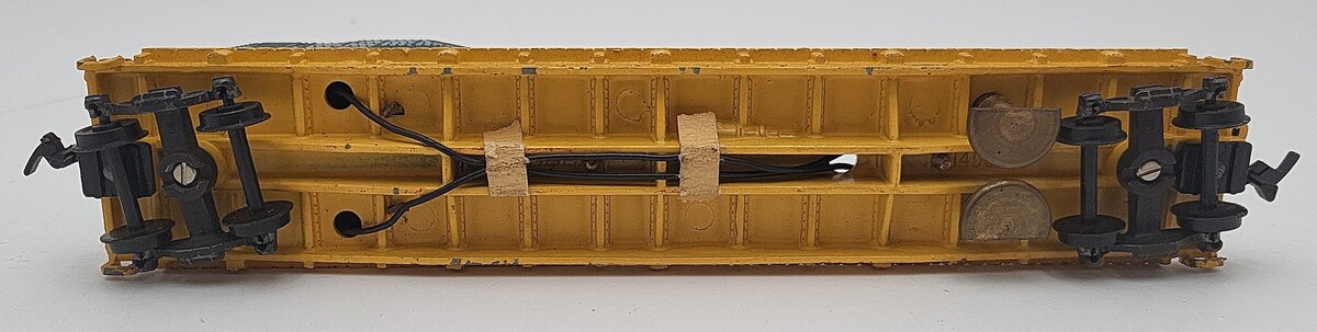 American Flyer 33812 HO Scale Flatcar w/ Rocket Launcher VG