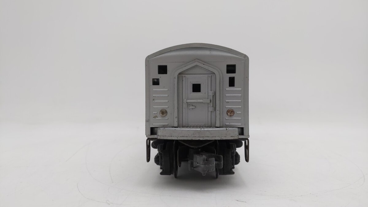 Lionel 2383P Vintage O Santa Fe F-3 A Powered Diesel Locomotive EX