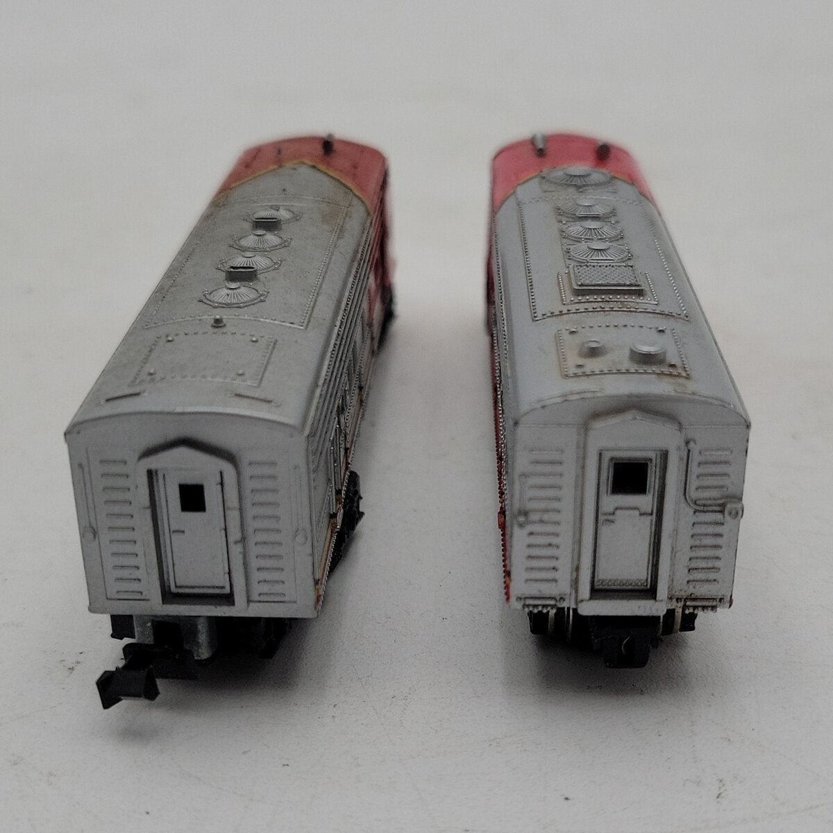 Trix & Other N Atchison Topeka Santa Fe Powered & Unpowered AA Units #215,510 EX