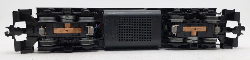 Lionel 6-18825 O Gauge Soo Line GP-38-2 Diesel Locomotive #4000 EX