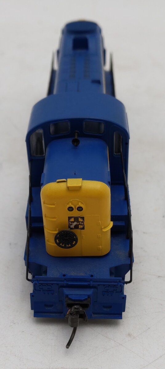 Kato HO Scale Santa Fe RSD 4/5 Diesel Locomotive #2157 VG