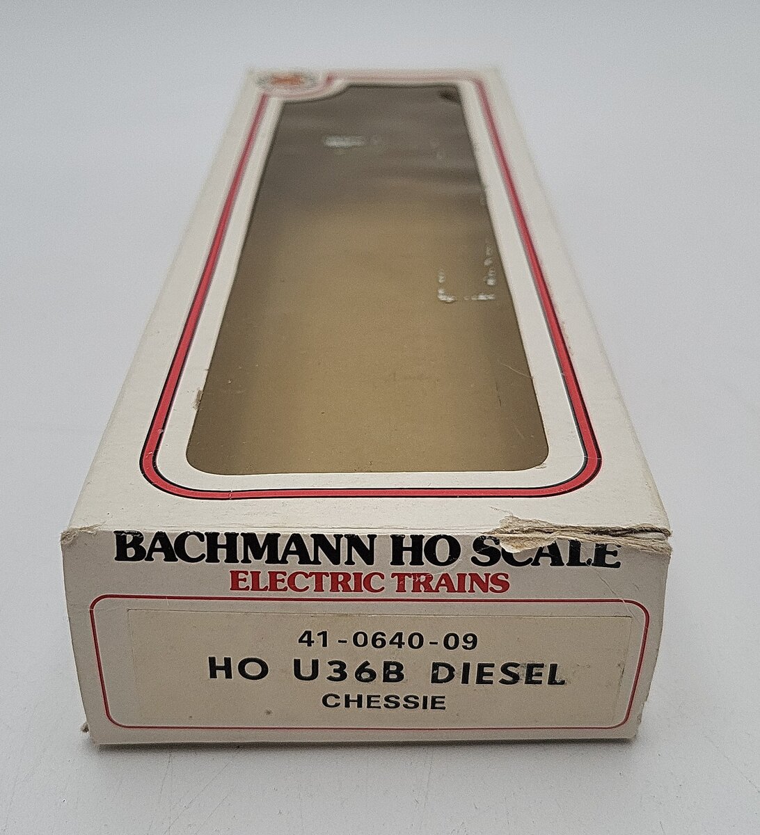 Bachmann 41-640-09 HO Chessie System U36B Diesel Locomotive #4127 EX/Box