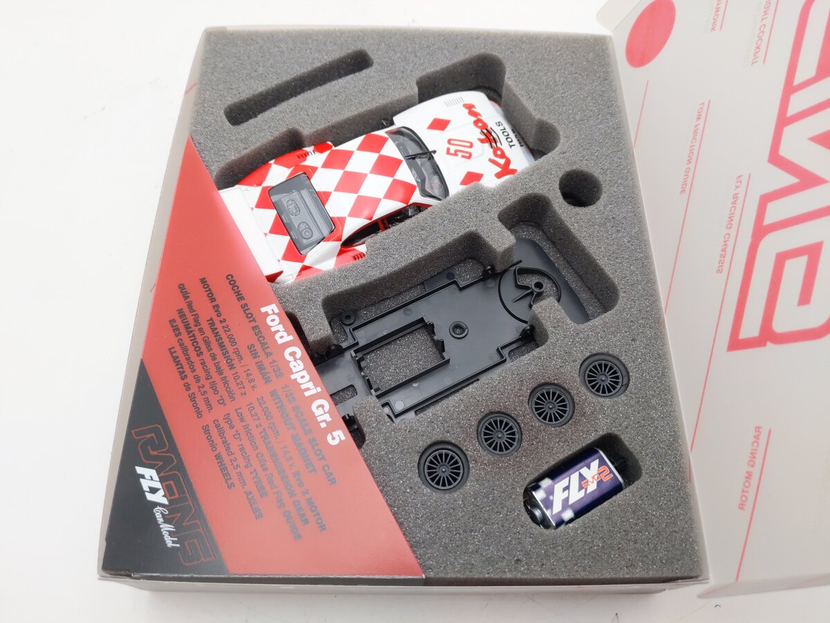 Fly Car Model Racing 88262 1:32 Ford Capri Gr. 5 LN/Box