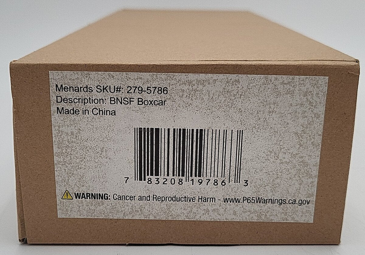 Menards 279-5786 O Gauge BNSF Boxcar #7315 NIB