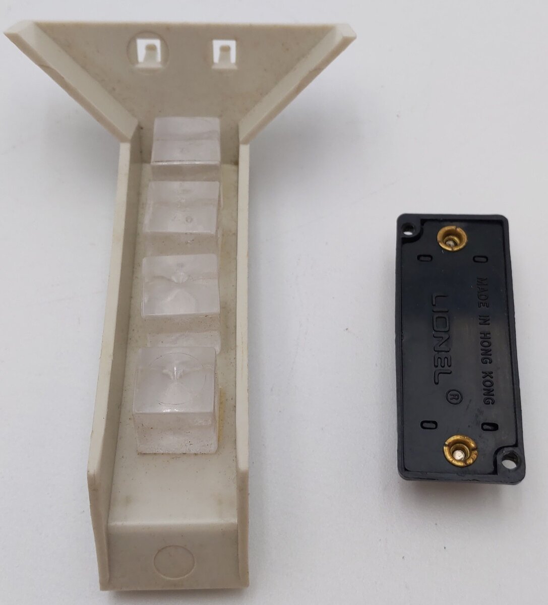 Lionel 6-2306 O Gauge Operating Icing Station w/ PFE Ice Car #6700 VG/Box