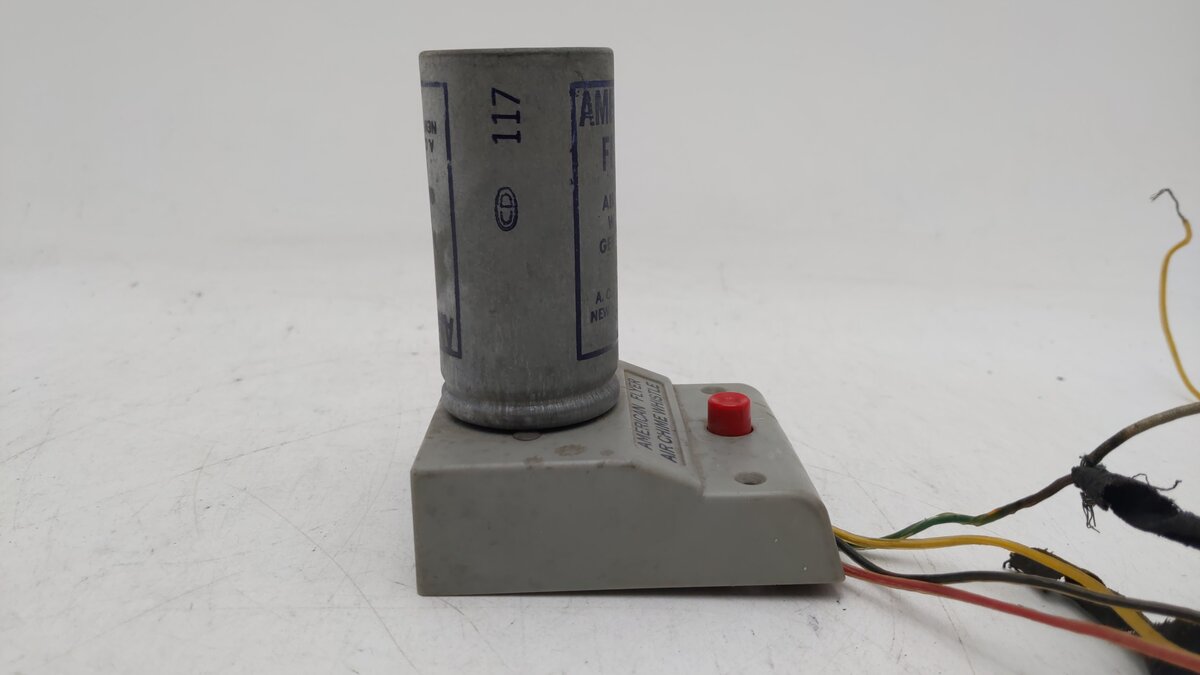 American Flyer XA-11666 Vintage S Air Chime Whistle Control W/ Grey Base #117 EX