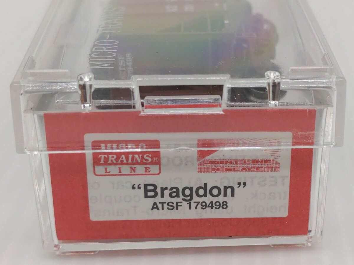Micro-Trains N Scale Special Run ATSF "Bragdon" 3-Bay Hopper w/Load #179498 LN/Box