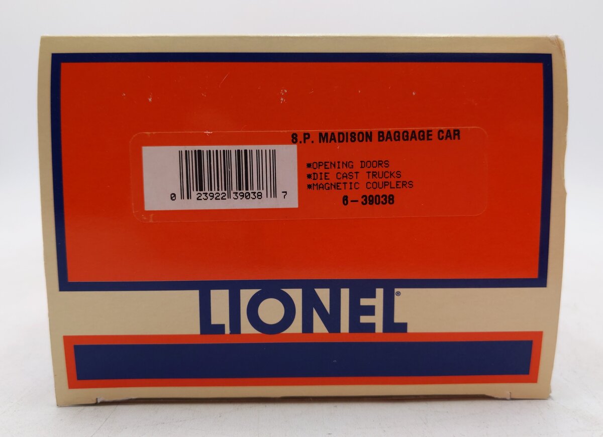 Lionel 6-39038 Southern Pacific Madison Baggage Car #6015 EX/Box