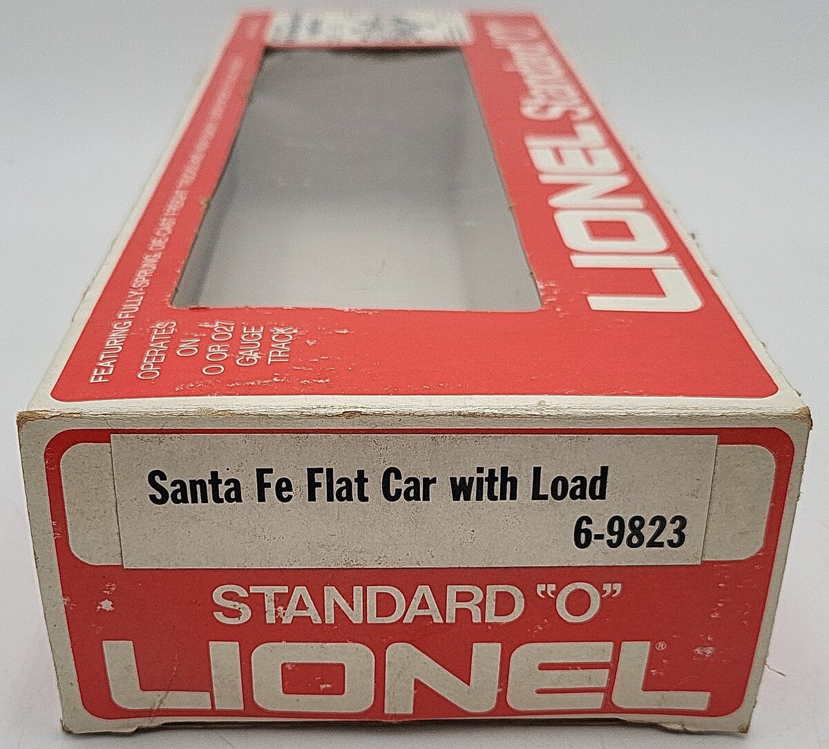 Lionel 6-9823 O Gauge Santa Fe Flatcar with Freight Load EX/Box
