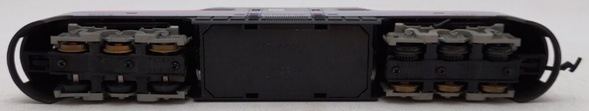 Tyco 905 HO Scale Amtrak Electric Locomotive #905 VG