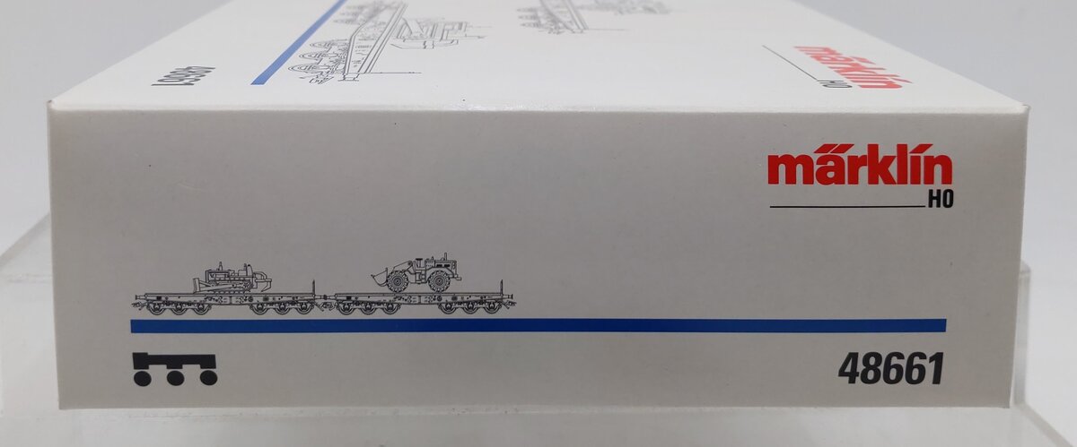 Marklin 48661 HO Scale Flatcars w/2 Bulldozers (Set of 2) LN/Box