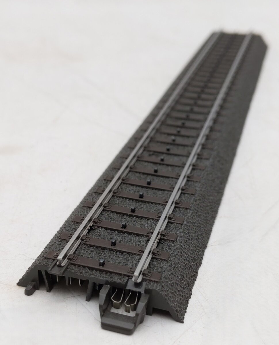 Marklin 24236 HO Scale 9-5/16" C Straight Track Sections (10) EX