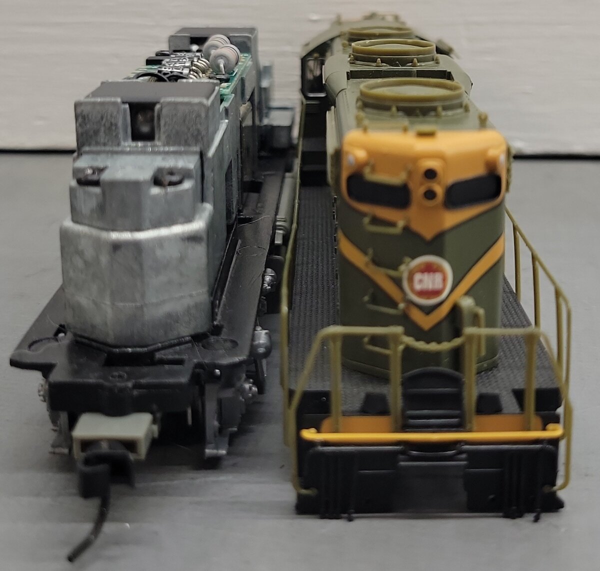 Proto 2000 89011 HO Scale CN GP9R High Hood Lazy 3 Diesel Locomotive #4346 EX