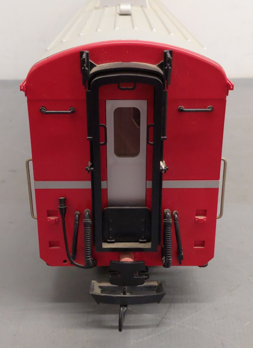 LGB 3068 G Scale RhB Red Restaurant / Diner Car (Metal Wheels) LN