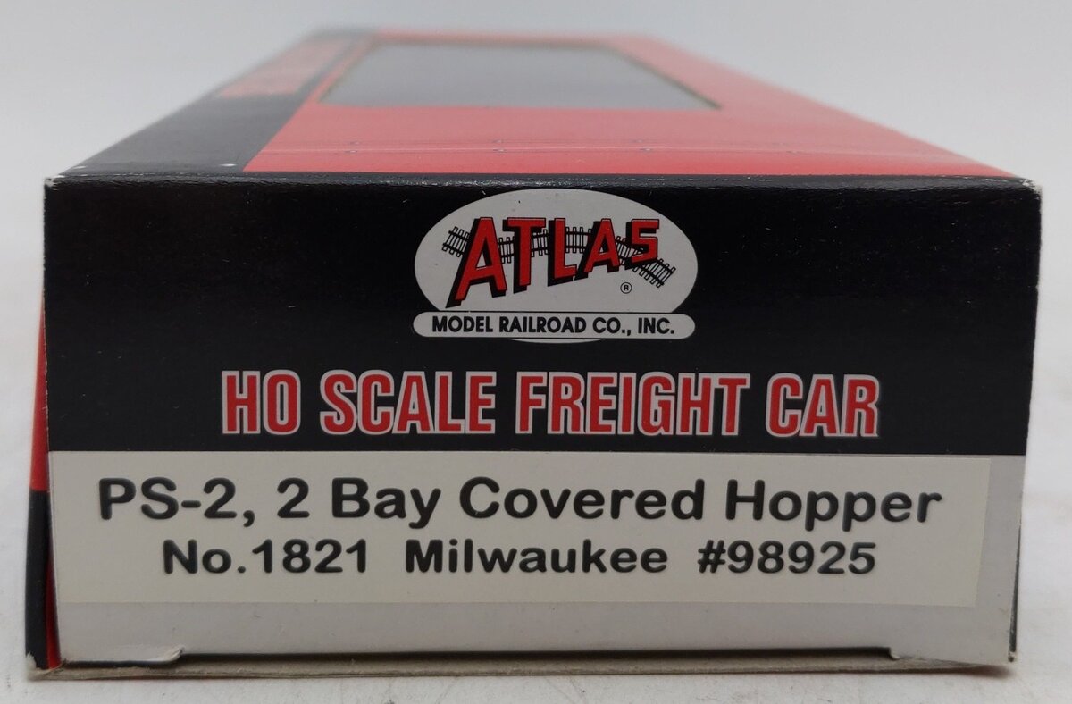 Atlas 1821 HO Scale Milwaukee Covered 2-Bay Hopper Car #98925 EX/Box