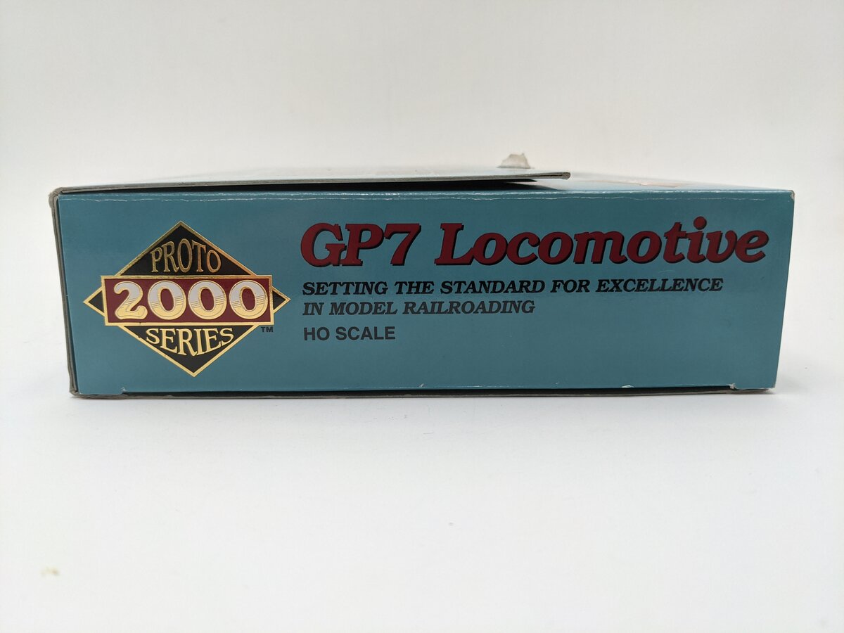 Proto 2000 23037 HO Scale Santa Fe GP9 Diesel #2799 EX/Box