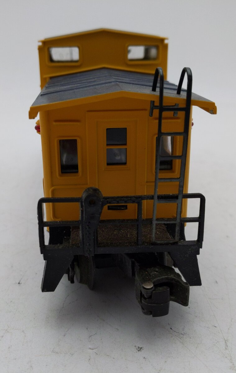Lionel 6-19700 O Chessie System Extended Vision Illuminated Caboose #19700 EX