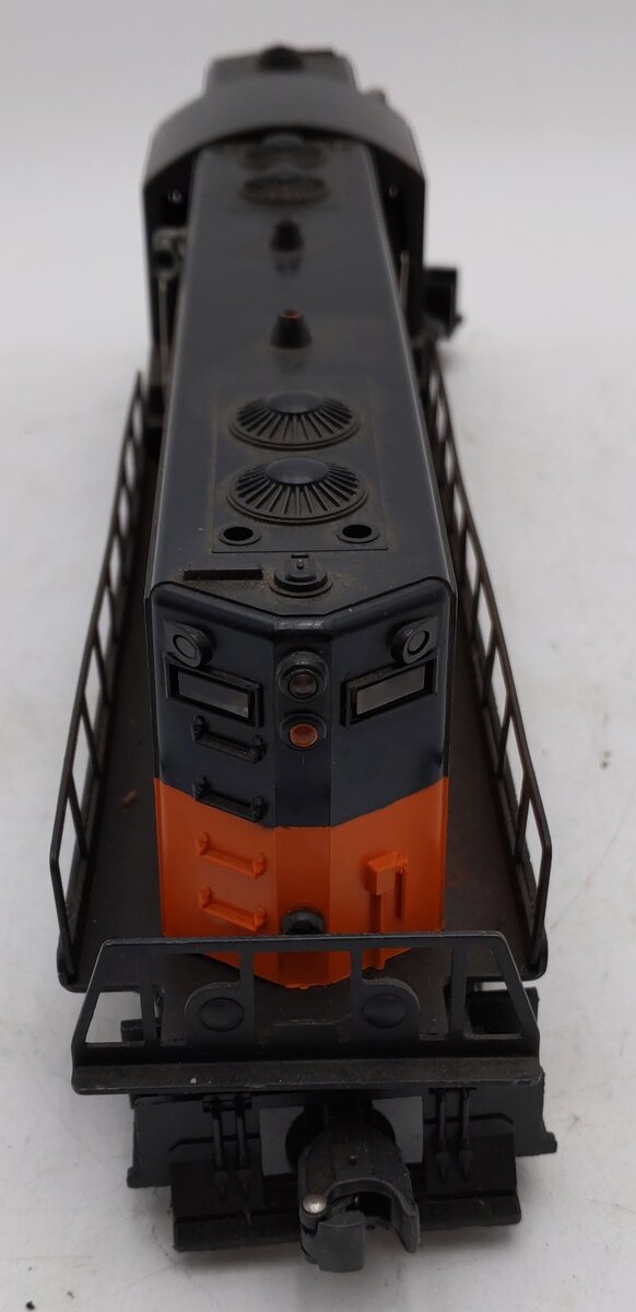 Lionel 2338 Vintage O Gauge Milwaukee Road Powered GP-7 Diesel Locomotive EX