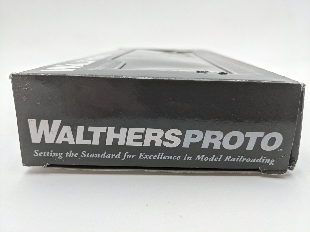 Walthers 920-100306 HO ACF Mid-Continent Petroleum Corp. 32' Tank Car #2953 EX/Box