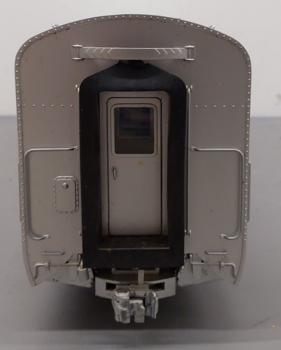 USA Trains R31001-2 Santa Fe Super Chief Coach Car #3189 VG