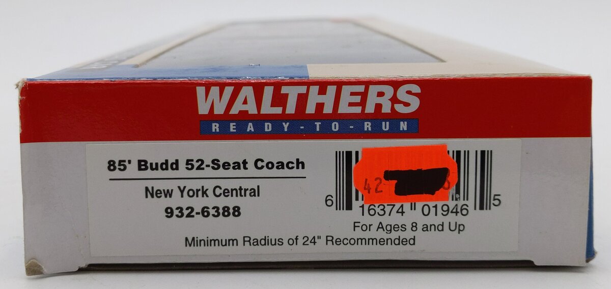 Walthers 932-6388 HO Scale New York Central 85' Budd 52 Seat Coach Car LN/Box
