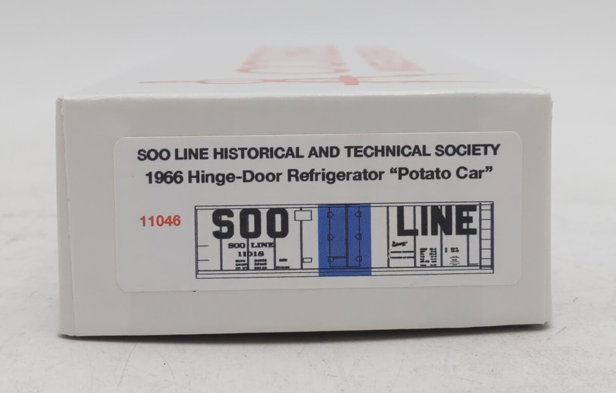 Accurail HO Scale Soo Line 1966 Hinge-Door Refrigerator Car #11046 NIB