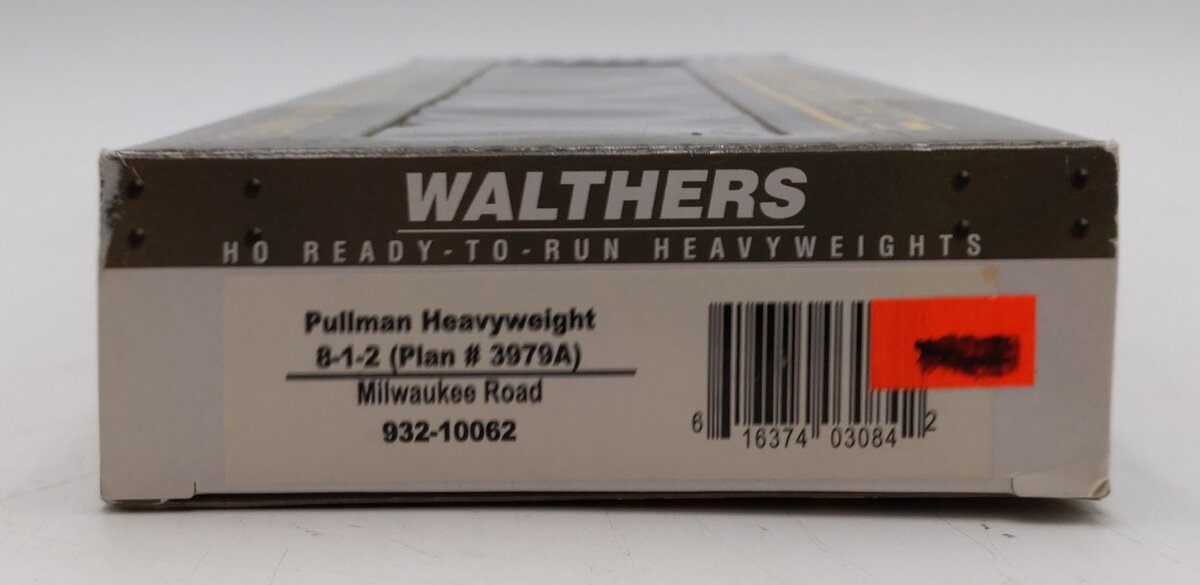 Walthers 932-10062 HO Milwaukee Road 8-1-2 Pullman Heavyweight Passenger Car LN/Box