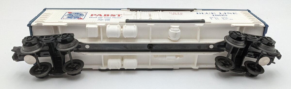 Lionel 6-9859 O Gauge Pabst Blue Ribbon Reefer #1893 EX