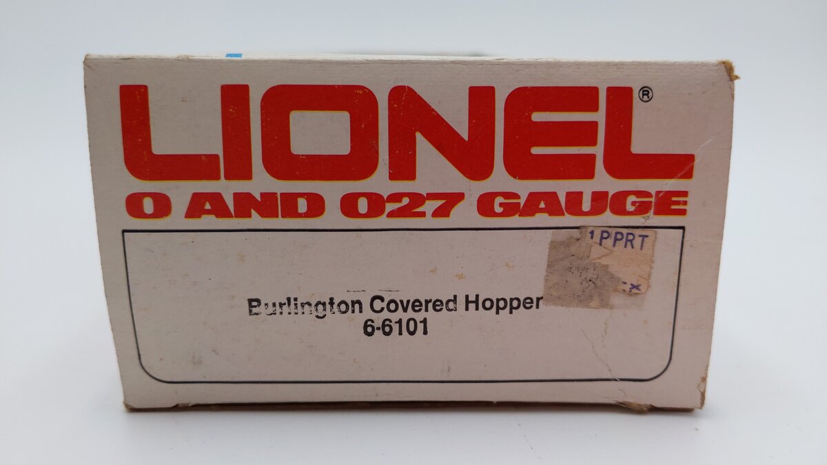 Lionel 6-6101 O Gauge Burlington Northern Covered Hopper LN/Box