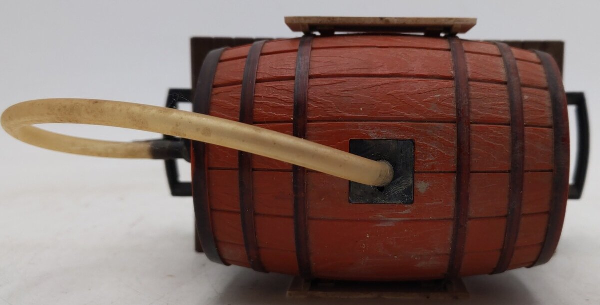 LGB 4047 G Scale Flatcar w/ Ferdinand Pieroth Barrel VG