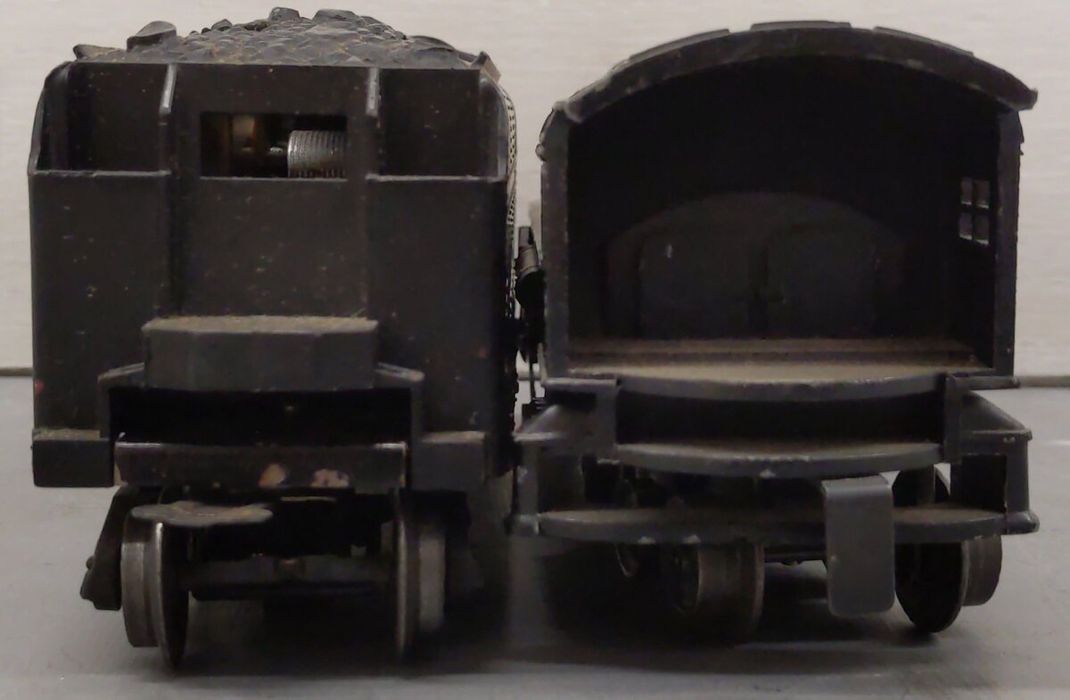 Lionel 2037 Vintage O 2-6-4 Die-Cast Steam Locomotive and 6026W Tender VG