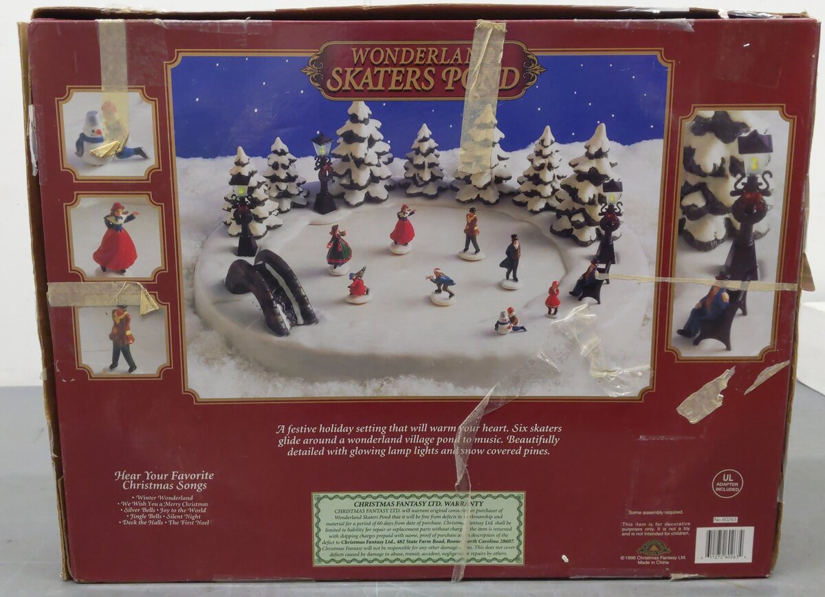 Christmas Fantasy Ltd. No. 60263 Wonderland Skaters Pond EX/Box