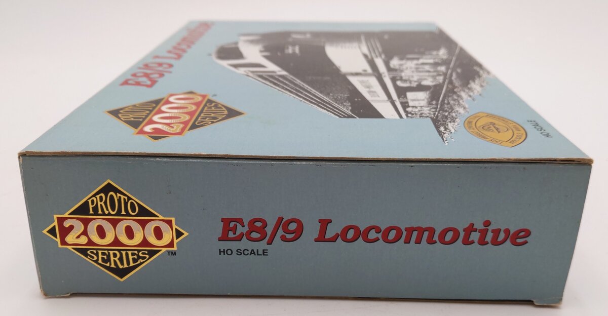 Proto 2000 8056 HO Scale Pennsylvania E8/9 Diesel Locomotive #5887 VG/Box