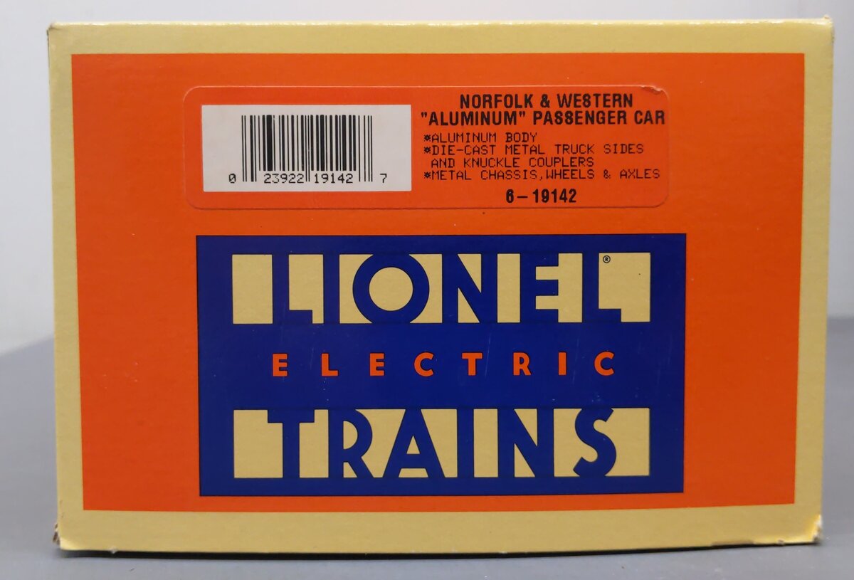 Lionel 6-19142 O Gauge Norfolk & Western Aluminum Passenger Car #538 LN/Box
