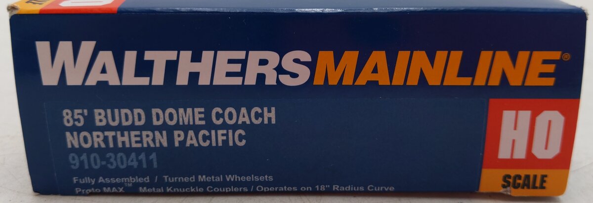 Walthers 910-30411 HO Northern Pacific 85' Budd Dome Coach Ready to Run EX/Box