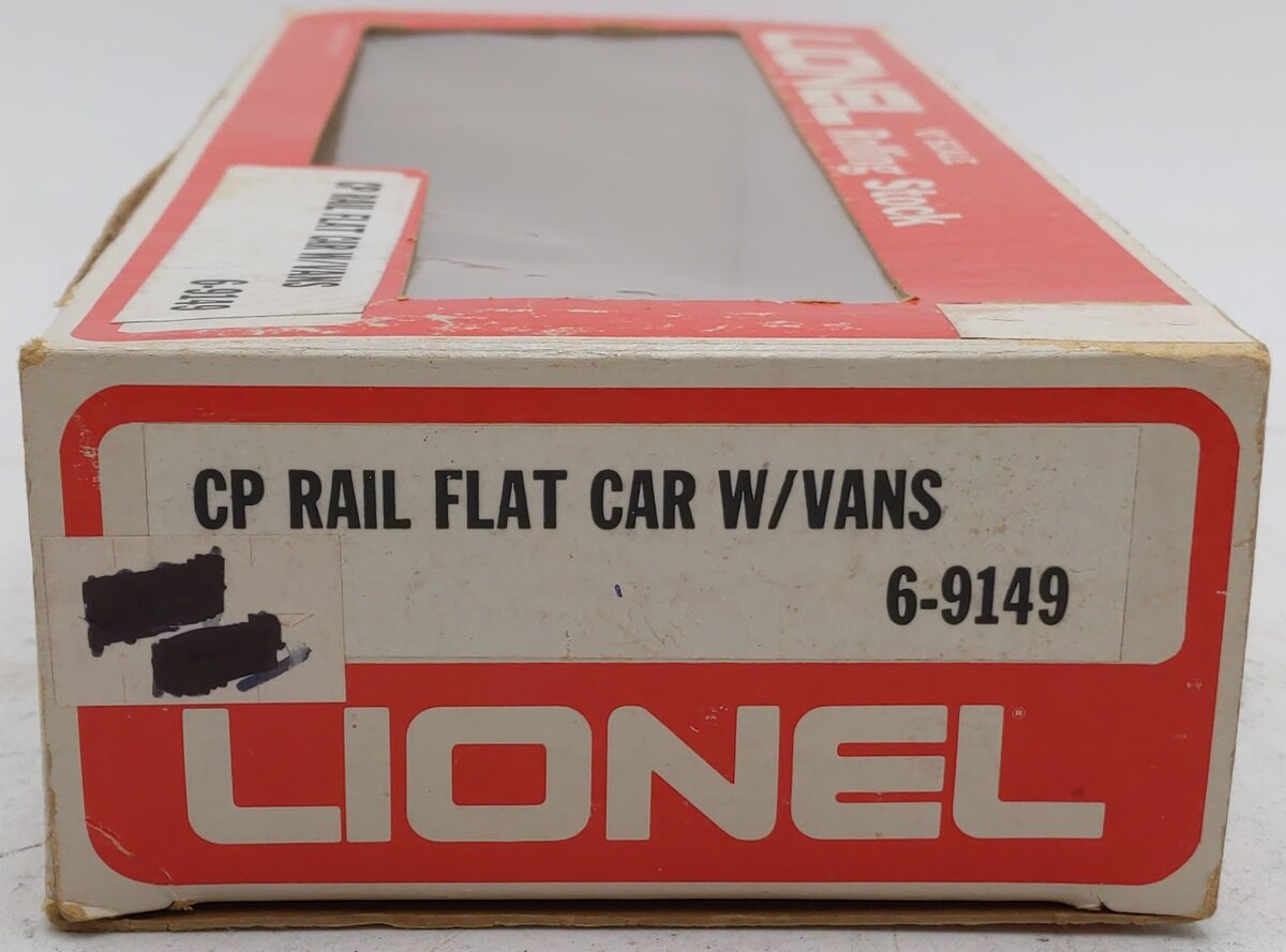 Lionel 6-9149 O Gauge CP Rail Flatcar with Piggyback Vans EX/Box