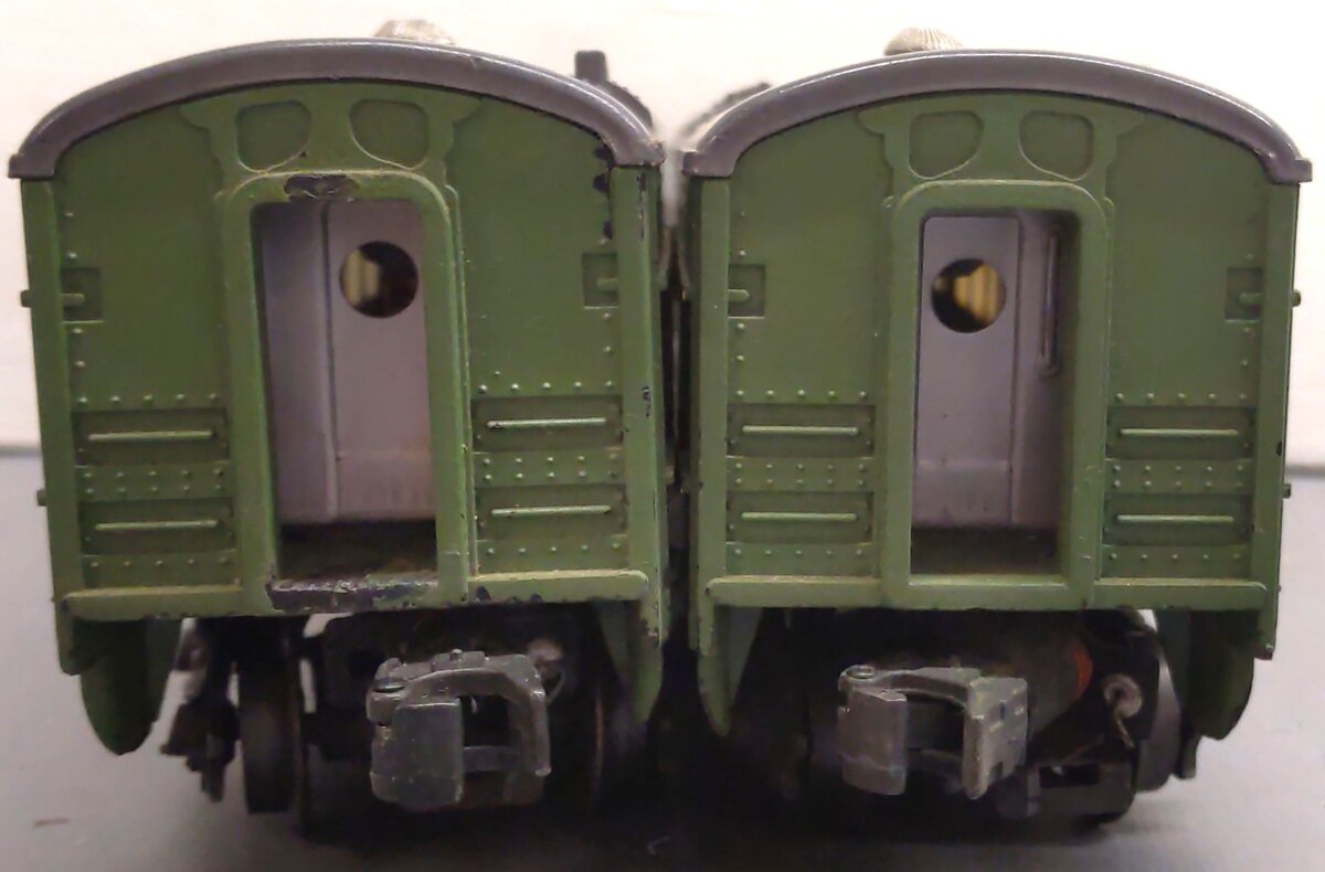 Lionel 2402 Vintage O Lionel Lines Green/Gray "Chatham" Pullman Car (2) VG