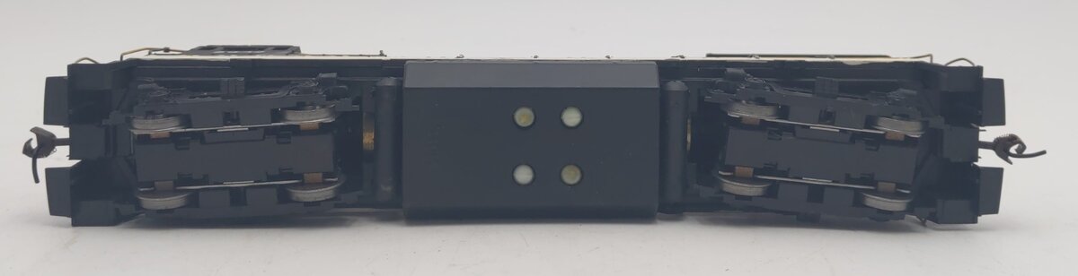 HO Scale NYC Powered Diesel Locomotive #2937 - Custom Painted