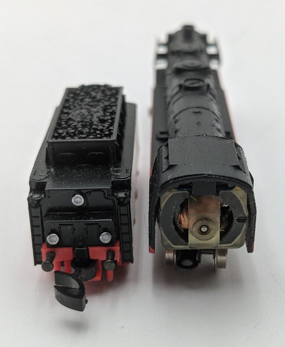 Marklin 8885 Z Scale DB Class 003 Express Steam Locomotive & Tender #0031609 EX