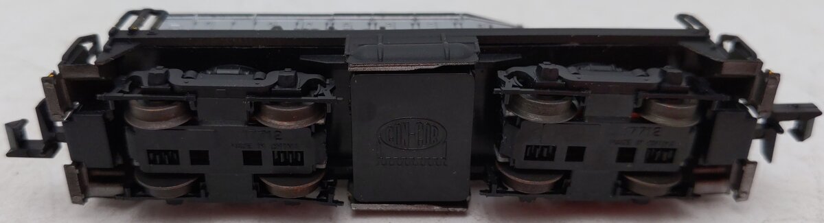 Con-Cor 0001-005120 N Scale Amtrak Dummy Diesel Locomotive #750 EX