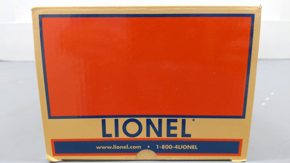 Lionel 2233559 BTO Savage Non-Powered SD40-2 Diesel Locomotive #8638 EX/Box
