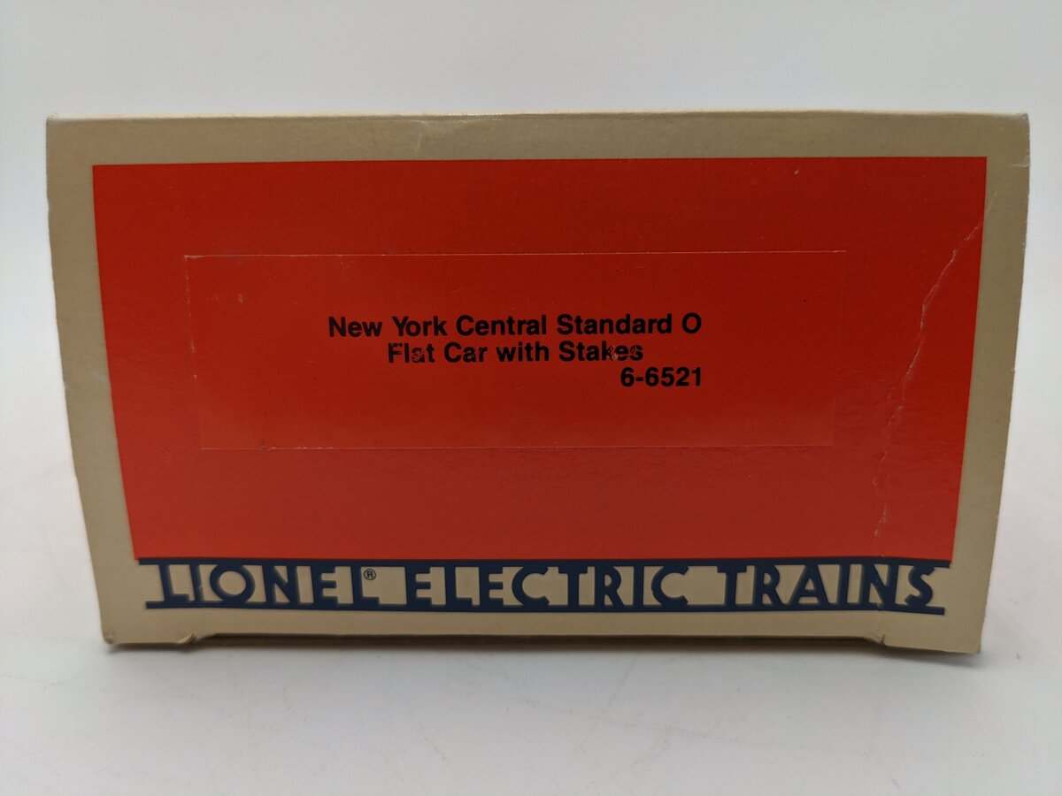 Lionel 6-6521 O Gauge New York Central Flatcar with Stakes EX/Box
