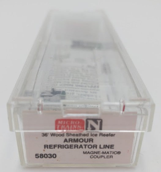 Micro-Trains 05800030 N Armour Refrigerator Line 36'' Wood Sheathed Reefer #7306 LN/Box